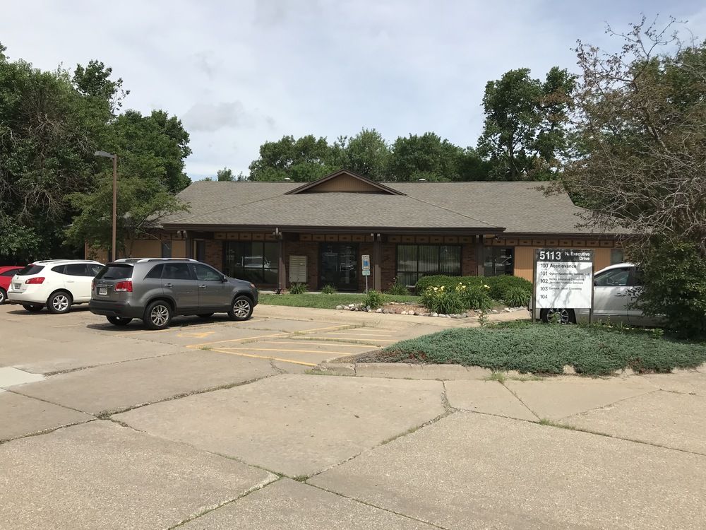 5113 N Executive Dr, Peoria, IL 61614
